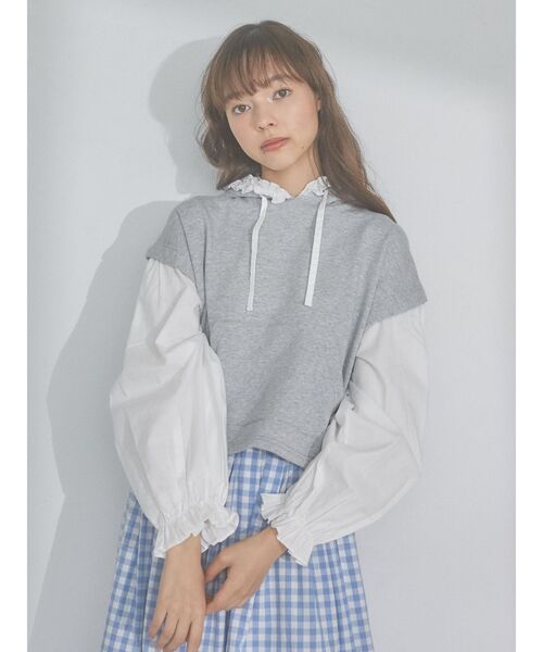 merry jenny(メリージェニー)の「レイヤードフリルフーディー(パーカー・レディース・オフホワイト/グレー/ブルー・FREE)」の2枚目の写真