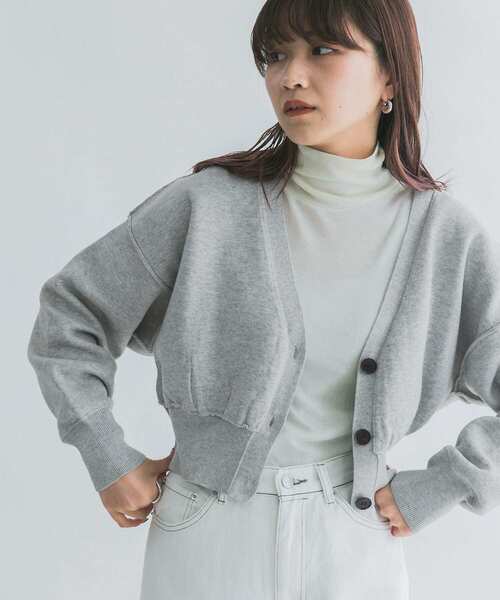KBF（ケイビーエフ）の「ダブルフェイスショートニットカーディガン（カーディガン/ボレロ・レディース・ベージュ/ネイビー/グレー・ONE）」の19枚目の写真