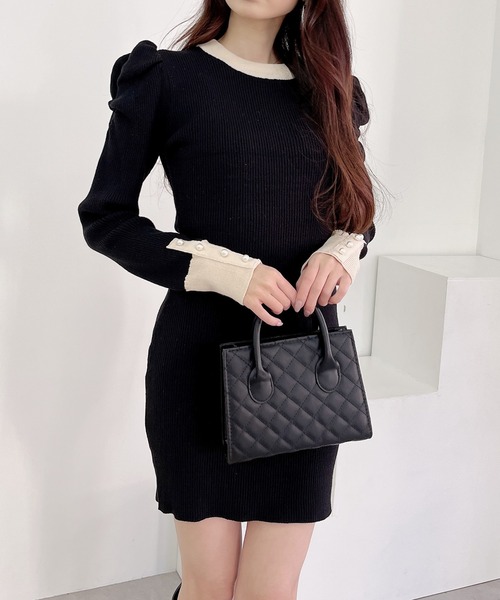 MIIA（ミーア）の「パワーショルダーパール袖ワンピース（ワンピース・レディース・ブラック/オフホワイト/ブルー/ピンク・FREE/FS）」の8枚目の写真