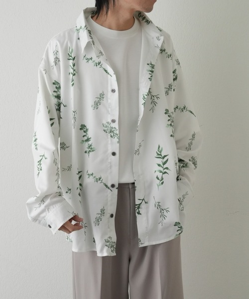 COLONY 2139（コロニートゥーワンスリーナイン）の「リーフ柄長袖シャツ（シャツ/ブラウス・メンズ・ホワイト/ブラック・MEDIUM/LARGE）」の12枚目の写真