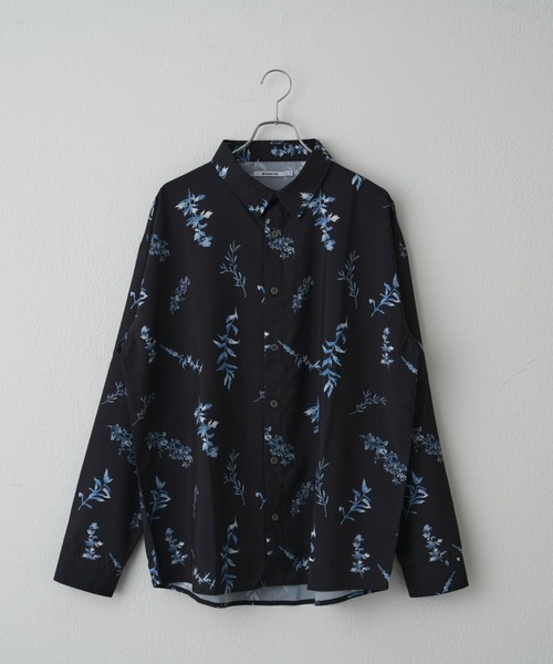 COLONY 2139（コロニートゥーワンスリーナイン）の「リーフ柄長袖シャツ（シャツ/ブラウス・メンズ・ホワイト/ブラック・MEDIUM/LARGE）」の15枚目の写真