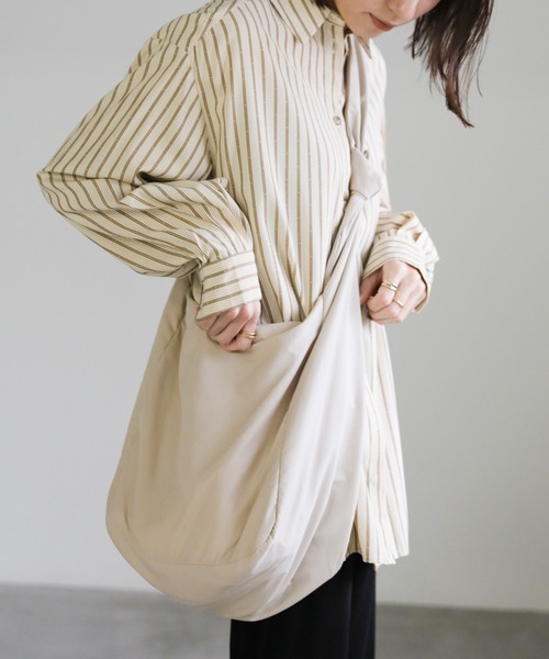 select MOCA（セレクトモカ）の「ナイロントートショルダーバッグ（ショルダーバッグ・レディース・ブラック/アイボリー・FREE）」の2枚目の写真