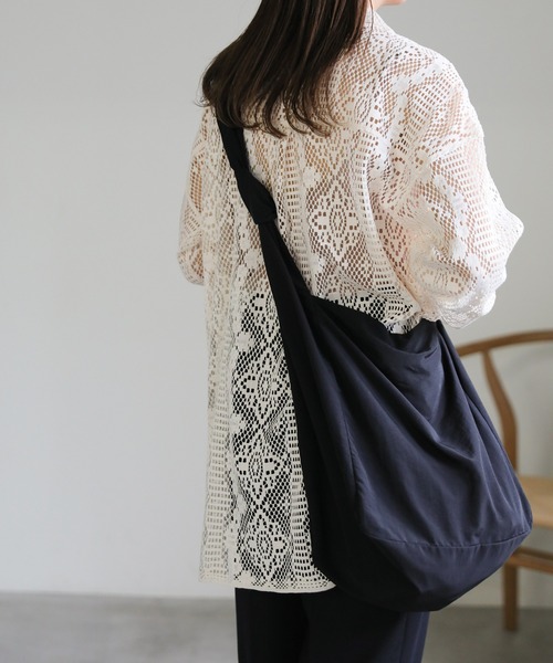 select MOCA（セレクトモカ）の「ナイロントートショルダーバッグ（ショルダーバッグ・レディース・ブラック/アイボリー・FREE）」の5枚目の写真