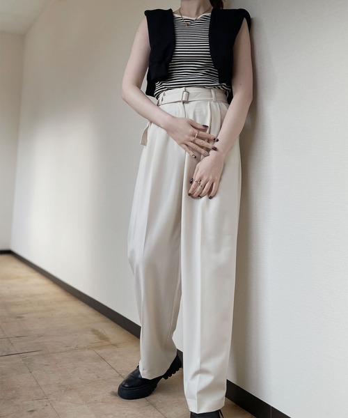 Reurie'（レウリィ）の「【ZOZO限定】ボートネックテレコリブボーダーノースリーブ / タンクトップ ノースリーブ ノースリ ブラック ベージュ ピンクベージュ（タンクトップ・レディース・ベージュ/ブラック/ピンクベージュ・FREE）」の16枚目の写真