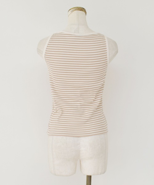 Reurie'（レウリィ）の「【ZOZO限定】ボートネックテレコリブボーダーノースリーブ / タンクトップ ノースリーブ ノースリ ブラック ベージュ ピンクベージュ（タンクトップ・レディース・ベージュ/ブラック/ピンクベージュ・FREE）」の21枚目の写真