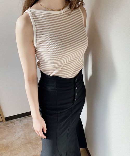 Reurie'（レウリィ）の「【ZOZO限定】ボートネックテレコリブボーダーノースリーブ / タンクトップ ノースリーブ ノースリ ブラック ベージュ ピンクベージュ（タンクトップ・レディース・ベージュ/ブラック/ピンクベージュ・FREE）」の10枚目の写真