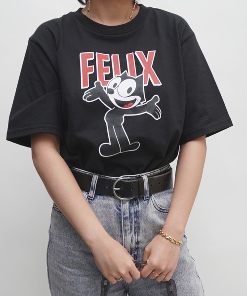 E.M.A.N.O.N(エマノン)の「【E.M.A.N.O.N】FELIXスタンドプリントレギュラーTシャツ/ロゴTシャツ(Tシャツ/カットソー・レディース・オフホワイト/ブラック/スミクロ・FREE)」の4枚目の写真