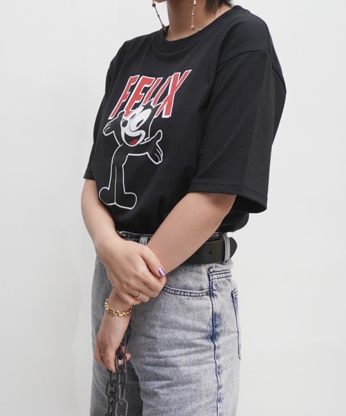 E.M.A.N.O.N(エマノン)の「【E.M.A.N.O.N】FELIXスタンドプリントレギュラーTシャツ/ロゴTシャツ(Tシャツ/カットソー・レディース・オフホワイト/ブラック/スミクロ・FREE)」の12枚目の写真