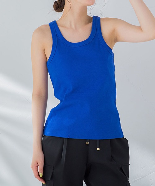 VICKY（ビッキー）の「【華奢見えさせる】ストレッチリブタンクトップ《洗濯機で洗える》（タンクトップ・レディース・オレンジ/ブルー/ホワイト/ブラック/グレー・M）」の5枚目の写真