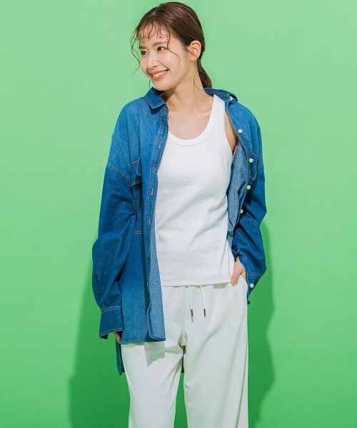 VICKY（ビッキー）の「【華奢見えさせる】ストレッチリブタンクトップ《洗濯機で洗える》（タンクトップ・レディース・オレンジ/ブルー/ホワイト/ブラック/グレー・M）」の7枚目の写真