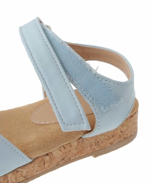 a.v.v（アーヴェヴェ）の「[KIDS]リボンサンダル[WEB限定サイズ]（サンダル・キッズ・ネイビー/ライトブルー/ライトパープル・19/18/22/20/21/23）」の11枚目の写真