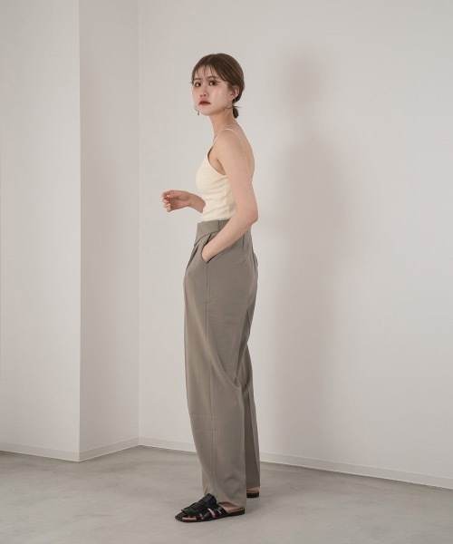 Amiur（エミレ）の「cut rib cup camisole（キャミソール・レディース・ブラック/ベージュ/アイボリー・FREE）」の6枚目の写真