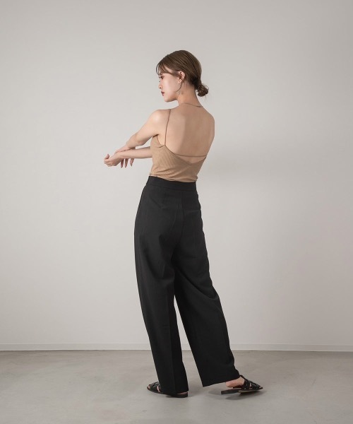 Amiur（エミレ）の「cut rib cup camisole（キャミソール・レディース・ブラック/ベージュ/アイボリー・FREE）」の13枚目の写真