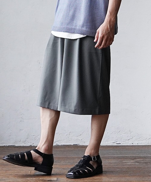 MinoriTY（マイノリティ）の「【MinoriTY】極太ワイドハーフパンツ ショートパンツ ショーツ 膝下 メンズ 無地 秋服 夏服（その他パンツ・メンズ・チャコール/ブルーグリーン/ブラック・S/M/L）」の13枚目の写真