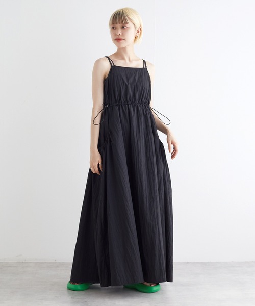 w closet（ダブルクローゼット）の「【前後2WAY】ビッグギャザーポケットキャミワンピース（ワンピース・レディース・ブラック/キナリ/ダークオレンジ・FREE）」の20枚目の写真