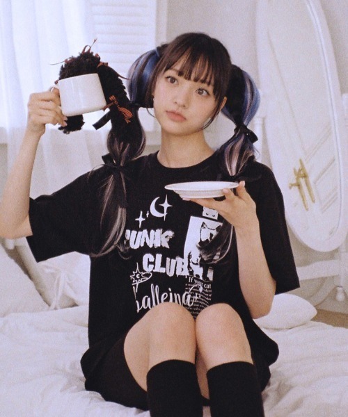 CLUTSTUDIO（クルロトスタジオ）の「A'GEM/9 × .kom『CLUTSTUDIO