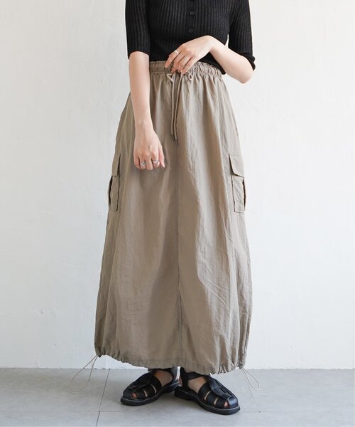 VENCEEXCHANGE（ヴァンスエクスチェンジ）の「ナイロンカーゴスカート/ドロスト付スカート（スカート・レディース・ベージュ/ブラック/ピンク/グリーン・FREE）」の5枚目の写真