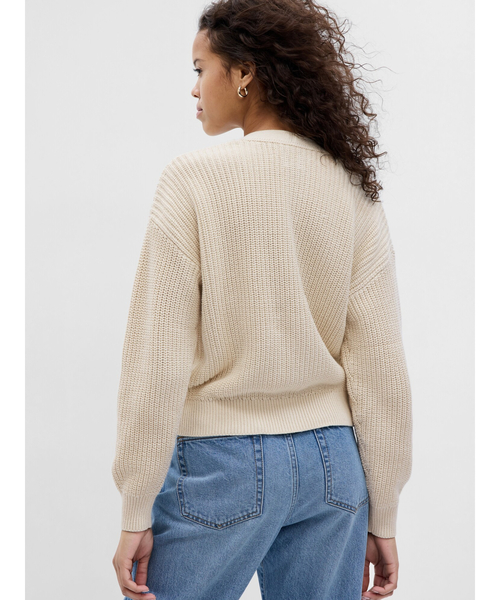 GAP（ギャップ）の「シェーカーステッチ Vネックカーディガン（カーディガン/ボレロ・レディース・ブルー/ベージュ/グレー/ブラック・M/L/S/XS/XXS/XL）」の6枚目の写真