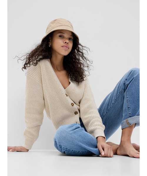 GAP（ギャップ）の「シェーカーステッチ Vネックカーディガン（カーディガン/ボレロ・レディース・ブルー/ベージュ/グレー/ブラック・M/L/S/XS/XXS/XL）」の17枚目の写真