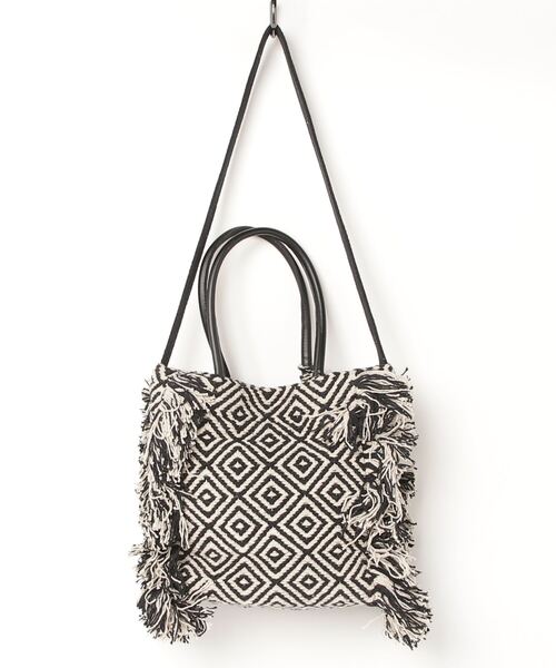MAISON mou(メゾンムー)の「【Swaraj/スワラージ】JQ 2WAY Bag(ショルダーバッグ・レディース・ブラック/ピンク・FREE)」の3枚目の写真