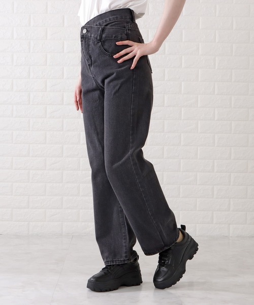 Lace Ladies(レースレディース)の「ハイウエストアシンメトリーセミワイドデニムパンツ(デニムパンツ・レディース・ネイビー/ライトブルー/ブラック・XL/M/S)」の6枚目の写真