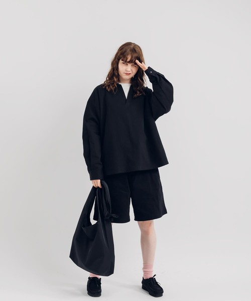 MUHET(ミュエータ)の「スキッパーシャツ(シャツ/ブラウス・レディース・ブラック/ブラウン・MEDIUM/X-LARGE)」の8枚目の写真
