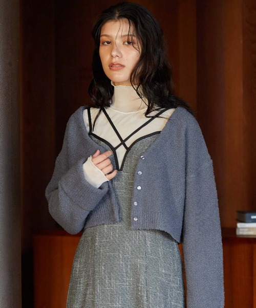 archives(アルシーヴ)の「テディベアニットショートカーディガン(カーディガン/ボレロ・レディース・ブルー/グリーン/アイボリー/モカ・MEDIUM)」の4枚目の写真