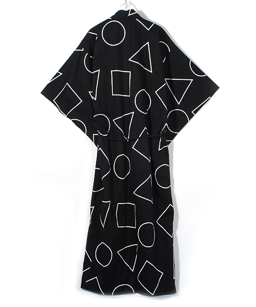 IKUMI（イクミ）の「【IKUMI】○△□KIMONO（浴衣）」 - WEAR