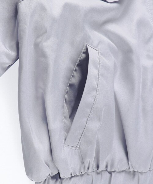 BRANSHES（ブランシェス）の「ビッグ衿ウィンドブレーカー（ナイロンジャケット・キッズ・ブラック/ラベンダー・130/110/90/100/150/120/140）」の19枚目の写真