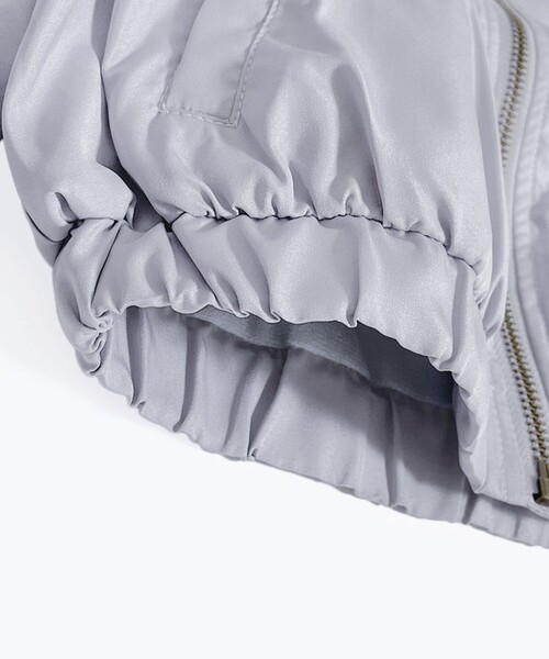 BRANSHES（ブランシェス）の「ビッグ衿ウィンドブレーカー（ナイロンジャケット・キッズ・ブラック/ラベンダー・130/110/90/100/150/120/140）」の21枚目の写真