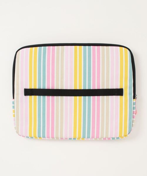 GANNI（ガニー）の「GANNI Recycled Tech Laptop Sleeve 13