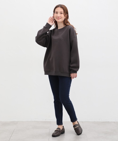 Honeys（ハニーズ）の「暖裏起毛ロゴ刺繍ビッグスウェットトレーナー（スウェット・レディース・スモークピンク/スミクロ/オートミール/アイボリー/ネイビー/杢グレー・S/M/L）」の18枚目の写真