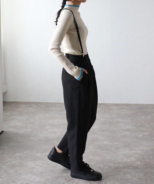 COMMRE（コムル）の「ハイウエストタックパンツ（その他パンツ・レディース・ブラック/アイボリー/サックスブルー・FREE）」の11枚目の写真