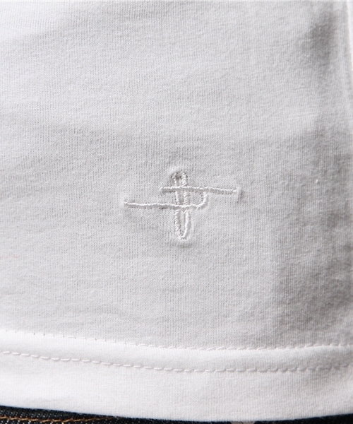 NO ID.（ノーアイディ）の「C度詰天竺半袖V/N-Tシャツ（Tシャツ/カットソー・メンズ・ブラック/ホワイト・1/2）」の4枚目の写真