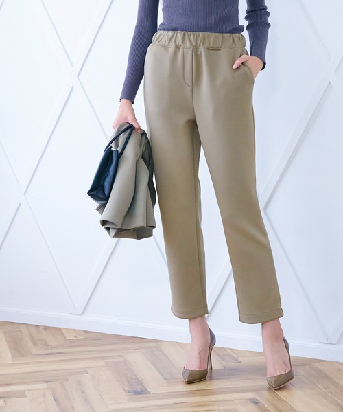 coca(coca)(コカ)の「ダンボールニットグッドテーパードパンツ(スウェットパンツ・レディース・ベージュ/ブラック・M/L)」の1枚目の写真