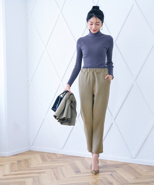 coca(coca)(コカ)の「ダンボールニットグッドテーパードパンツ(スウェットパンツ・レディース・ベージュ/ブラック・M/L)」の13枚目の写真