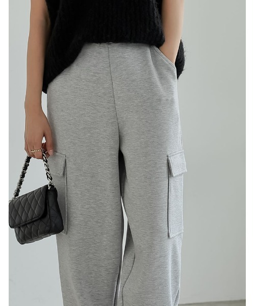 Re:EDIT（リエディ）の「[低身長/高身長サイズ有][イージーケア]とろみダンボールカーゴパンツ（カーゴパンツ・レディース・ホワイト/グレー/ブラック・SHORT/MEDIUM/TALL/LARGE）」の12枚目の写真