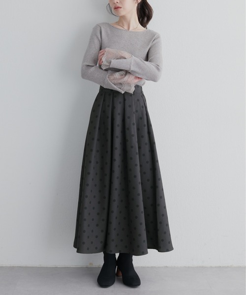 natural couture(ナチュラルクチュール)の「ドットボリュームスカート(スカート・レディース・ライトベージュ/ブラック/モカ・FREE)」の6枚目の写真
