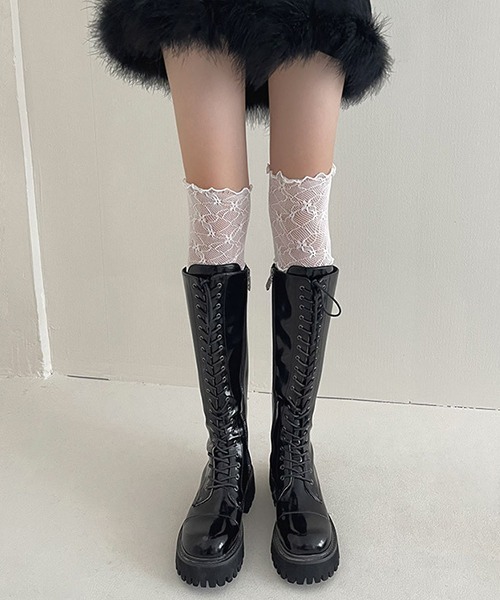 c.u.l（シーユーエル）の「レースデザイン ハイソックス cula755（ソックス/靴下・レディース・ブラック/ホワイト・FREE）」の4枚目の写真