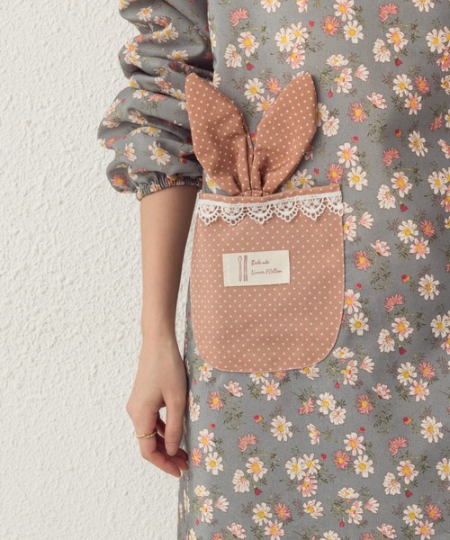 MAISON DE THERESE(メゾン ド テレーズ)の「花柄かっぽう着ロングエプロン(エプロン・レディース・ピンク/グリーン/ブルー・FREE)」の10枚目の写真