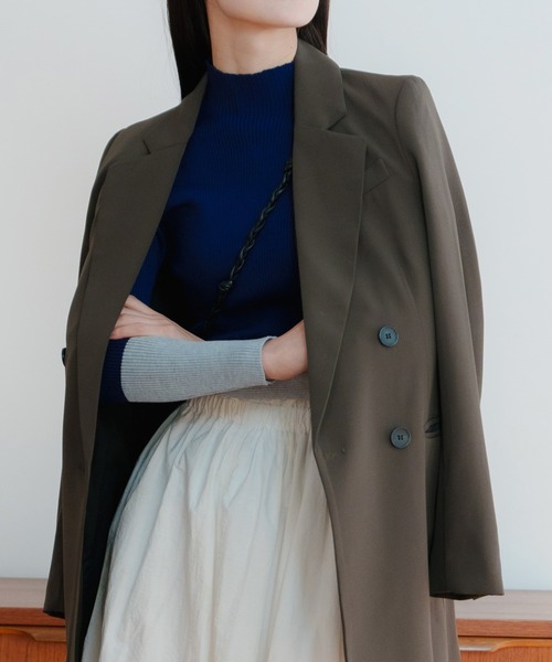 LIENCOEUR(リアンクール)の「バイカラーハイネックトップス(ニット/セーター・レディース・ライトブルー/ブラック/ネイビー・FREE)」の8枚目の写真