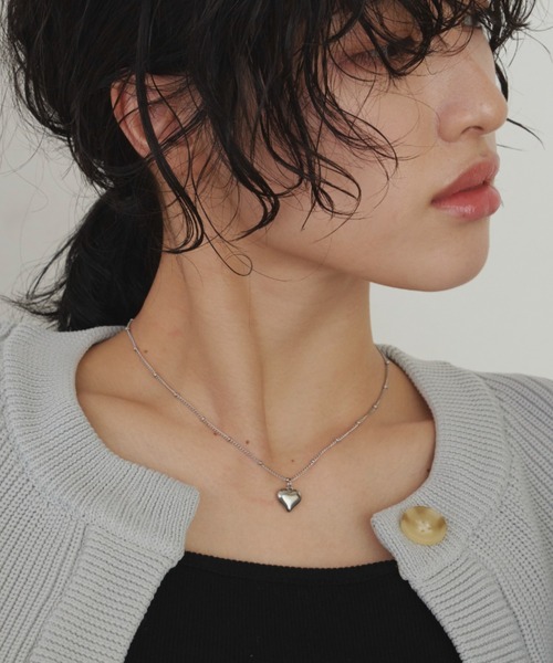 Aunt Marie's（アントマリーズ）の「ドットチェーンハートネックレス/ステンレススチール（ネックレス・レディース・シルバー/ゴールド・FREE）」の2枚目の写真