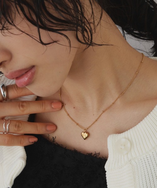 Aunt Marie's（アントマリーズ）の「ドットチェーンハートネックレス/ステンレススチール（ネックレス・レディース・シルバー/ゴールド・FREE）」の6枚目の写真