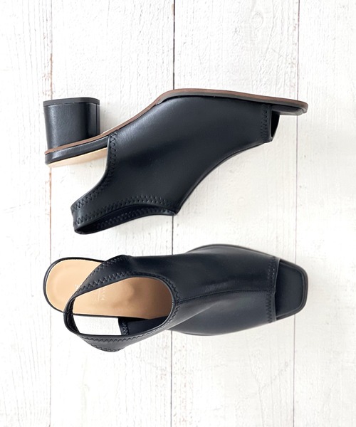 ROPE' PICNIC(ロペピクニック)の「オープントゥスソフトトレッチバックスリングミュール(サンダル・レディース・ブラック/ベージュ系その他・23.0cm/23.5cm/24.0cm/24.5cm)」の12枚目の写真