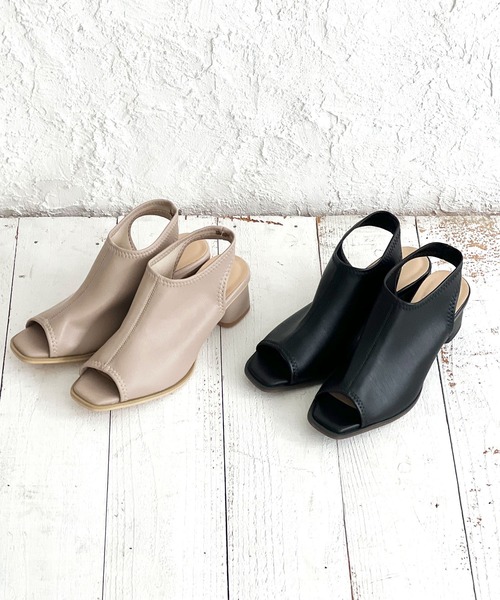 ROPE' PICNIC(ロペピクニック)の「オープントゥスソフトトレッチバックスリングミュール(サンダル・レディース・ブラック/ベージュ系その他・23.0cm/23.5cm/24.0cm/24.5cm)」の14枚目の写真