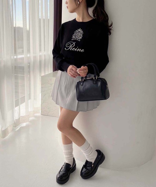 one after another NICE CLAUP(ワンアフターアナザーナイスクラップ)の「ロゴ刺繍ニットプルオーバー(ニット/セーター・レディース・オフホワイト/ブルー/ブラック/ホワイト×ブラック・FREE)」の10枚目の写真