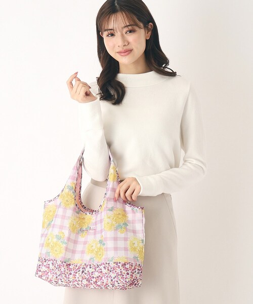 LAURA ASHLEY(ローラアシュレイ)の「【UK本国一推し柄】バーンズフィールド柄 マーケットトート(エコバッグ/サブバッグ・レディース・ピンク系5/グリーン系その他2・00)」の4枚目の写真