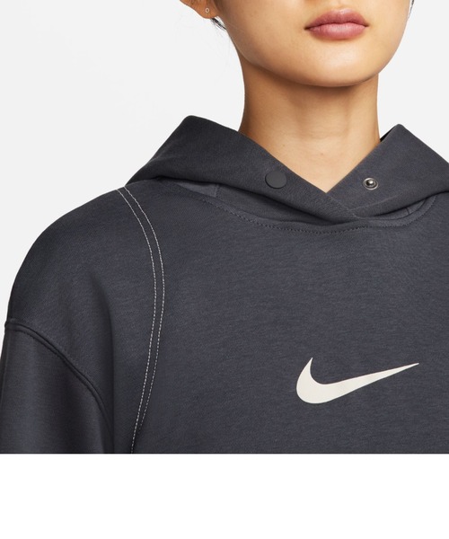 NIKE(ナイキ)の「【NIKE】ナイキスウェットパーカー NSW OS I2SP POフーディ ウィメンズ(パーカー・レディース・ホワイト系その他7/チャコールグレー/ホワイト・L/M/S)」の11枚目の写真