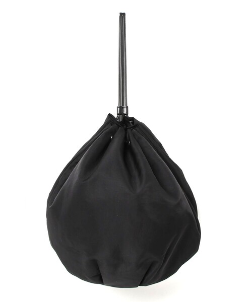 fredy emue（フレディエミュ）の「ナイロンタックドロストショルダー＆リュック（ショルダーバッグ・レディース・ライトグレー/ブラック・FREE）」の14枚目の写真