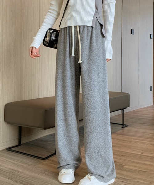 Miniministore（ミニミニストア）の「セミワイドパンツ 秋冬ルームウェア 韓国（スウェットパンツ・レディース・グレー/ブラック/ベージュ/ピンク/ホワイト・L/M/XL）」の3枚目の写真